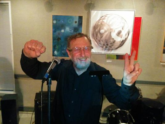 Singing and swingin in Davis CA