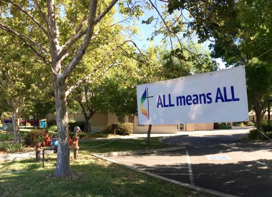 Davis Methodists' banner