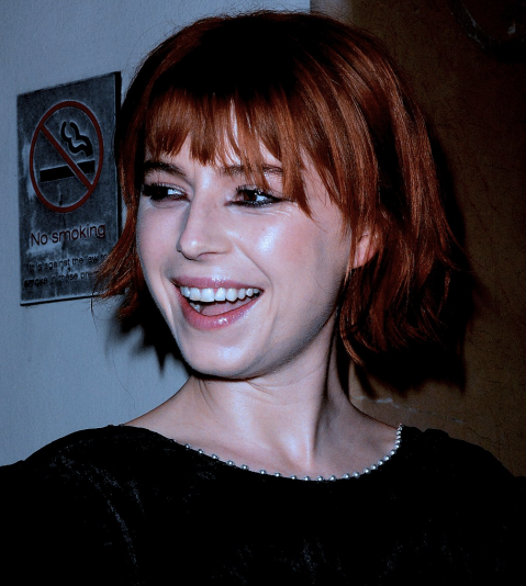 Jessie Buckley, in photo from 2020