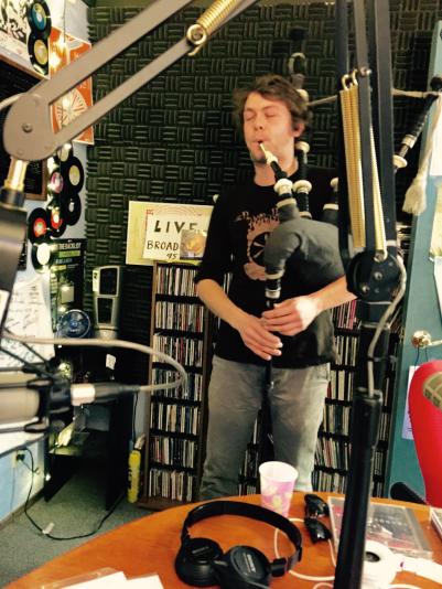 cameron scott, KDRT, bagpipes, listening lyrics, pieter pastoor